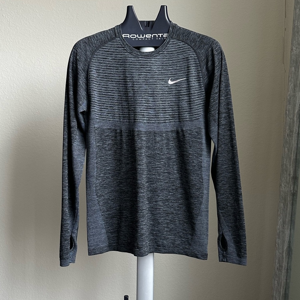 Nike Dri-FIT Long Sleeve Tee